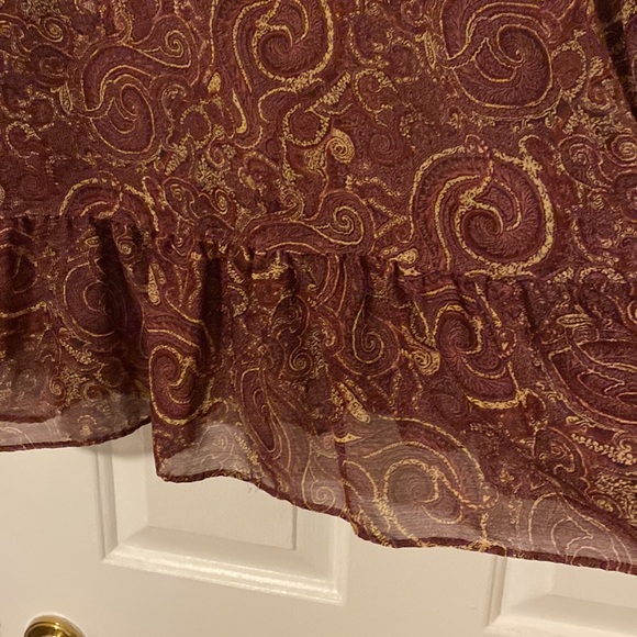 ROSE & OLIVE burgundy and gold sheer long sleeve blouse - Picture 8 of 8